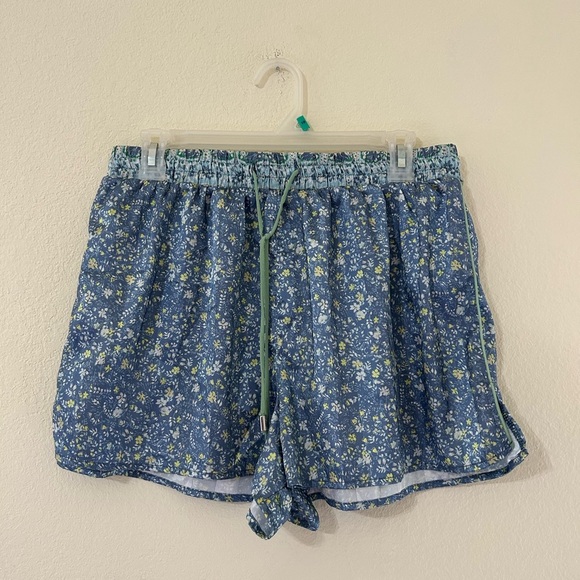 Intimately Free People Pillow Talk Satin Pajama Floral Blue Women's Shorts Sz L - Picture 1 of 7